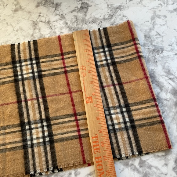 Croft & barrow nova print fringe scarf 59”x 11” - Picture 4 of 5